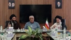 دیدار امام‌جمعه و جمعی از روحانیون شوش بافرماندارشوش به‌مناسبت هفته دولت